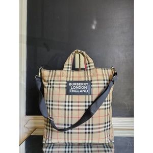 Authentic BURBERRY Artie Vintage Check Tote Bag